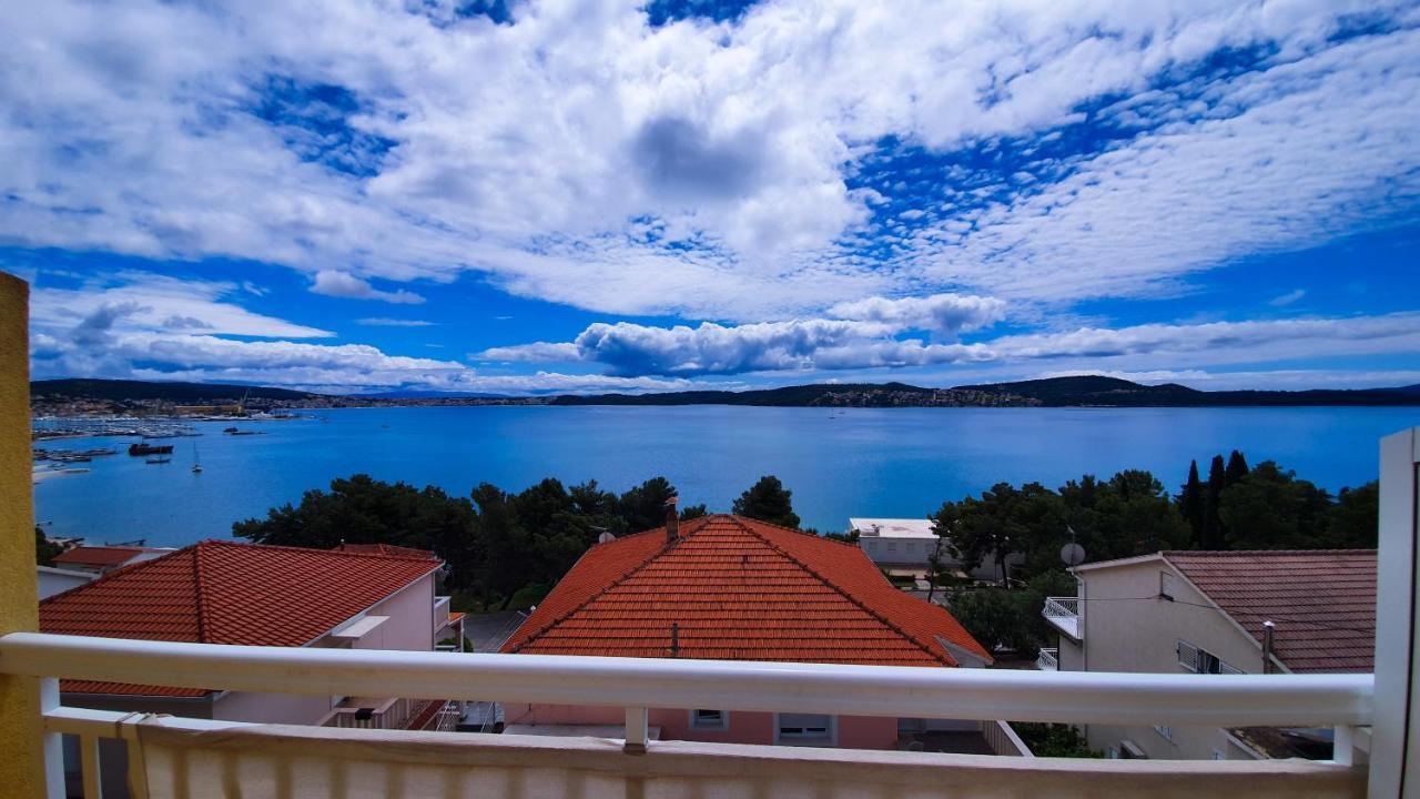 Apartments Ana Trogir Extérieur photo